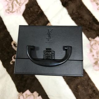 イヴサンローランボーテ(Yves Saint Laurent Beaute)のなのぱんだ様専用 (ケース/ボックス)