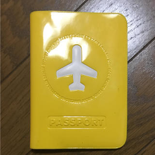 パスポートケース*イエロー(旅行用品)