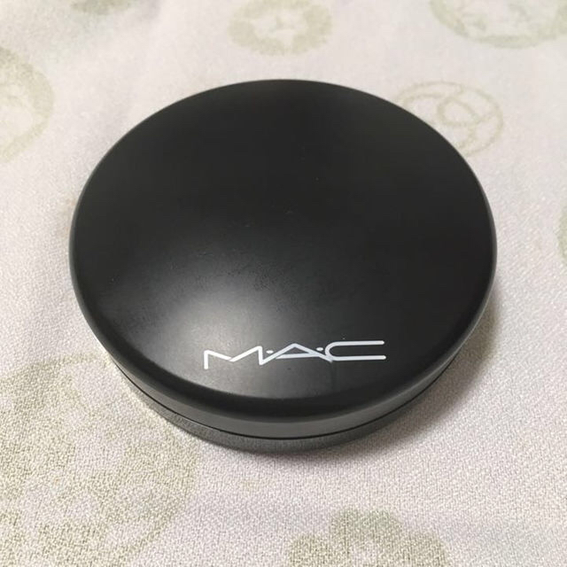 MAC(マック)のMAC ミネラライズ アイシャドウ×4 コスメ/美容のベースメイク/化粧品(アイシャドウ)の商品写真