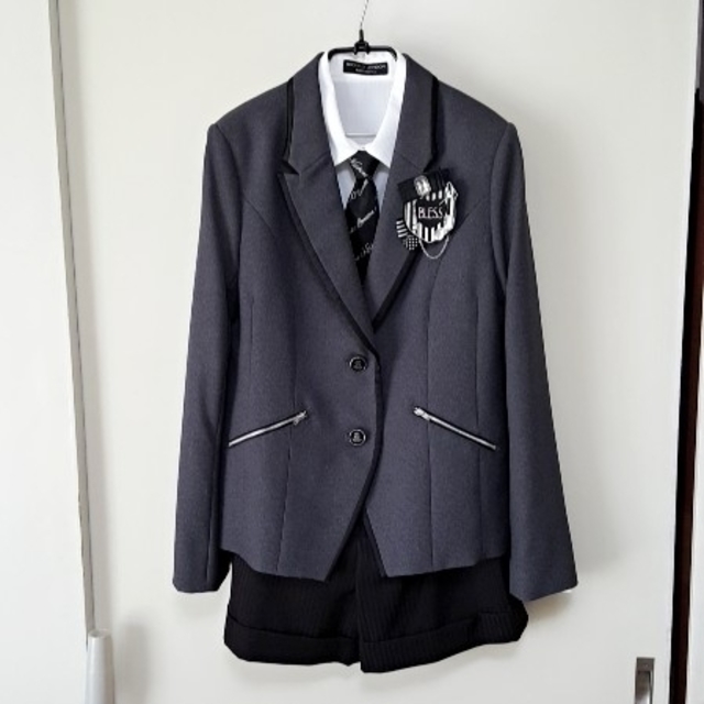 美品160㎝ MICHIKO LONDON 4点セット 卒服 - フォーマル/ドレス 美品160㎝ MICHIKO LONDON 4点セット 卒服 - フォーマル/ドレス