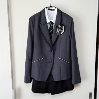 ミチコロンドン(MICHIKO LONDON)の【値下げ】卒業式 女の子パンツスーツ165(ドレス/フォーマル)