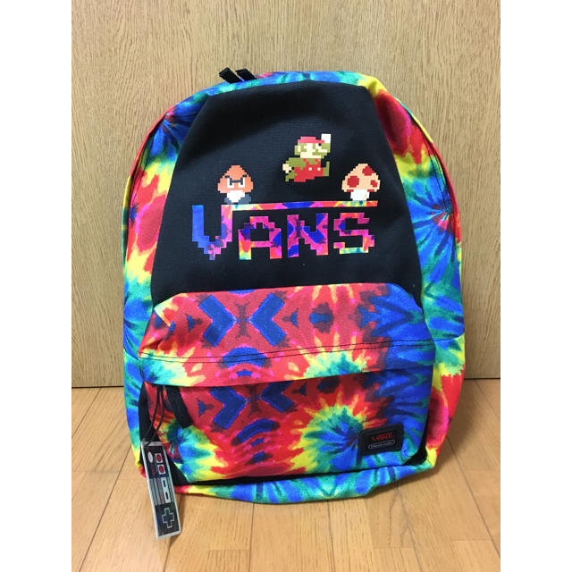 VANS(ヴァンズ)のバンズ Vans リュック 任天堂 マリオ レディースのバッグ(リュック/バックパック)の商品写真