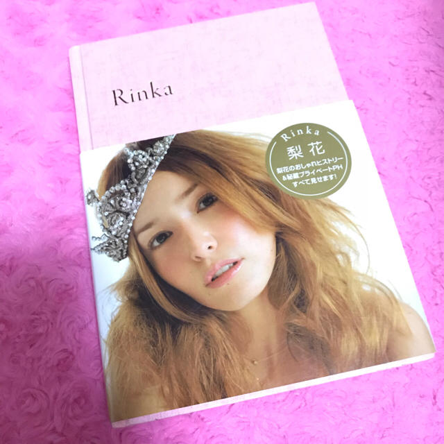 【本】 Rinka エンタメ/ホビーの雑誌(ファッション)の商品写真