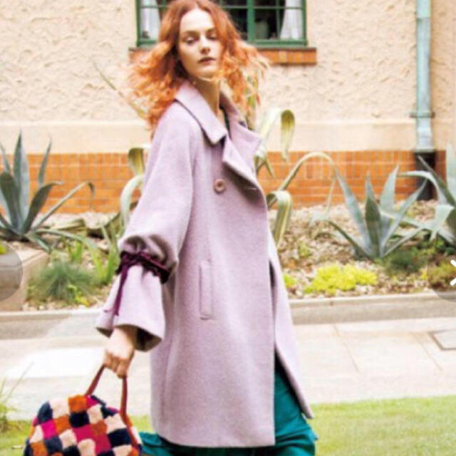 Lily Brown(リリーブラウン)の⭐️値下げ⭐️リリーブラウン ロングコート 緑 レディースのジャケット/アウター(ロングコート)の商品写真