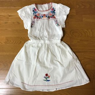 ハコ(haco!)のhaco! 花刺繍ワンピース(ミニワンピース)