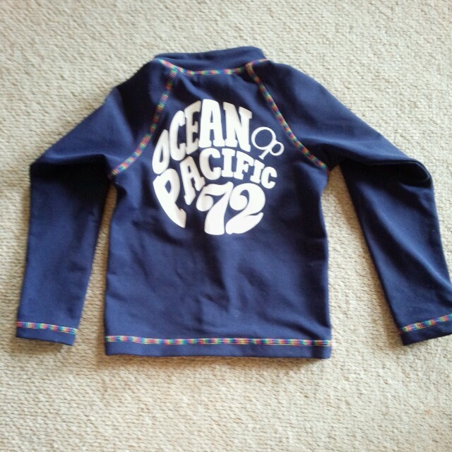 OCEAN PACIFIC(オーシャンパシフィック)のop　ラッシュガード  95 キッズ/ベビー/マタニティのキッズ服男の子用(90cm~)(その他)の商品写真