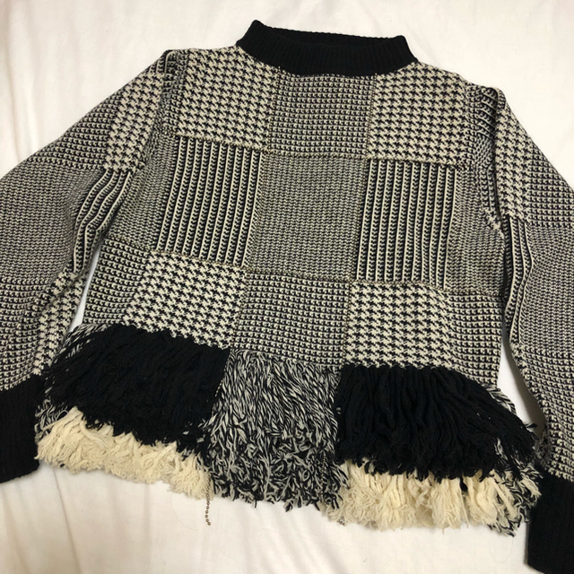 sacai(サカイ)のsacai サカイ ボールチェーンフリンジニット レディースのトップス(ニット/セーター)の商品写真