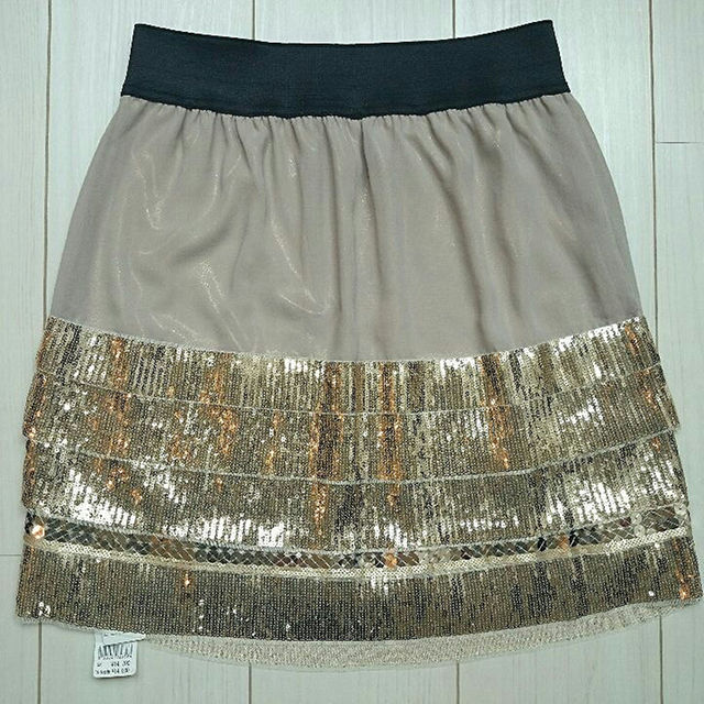 新品 ラメスカート ジネス レディースのスカート(ひざ丈スカート)の商品写真