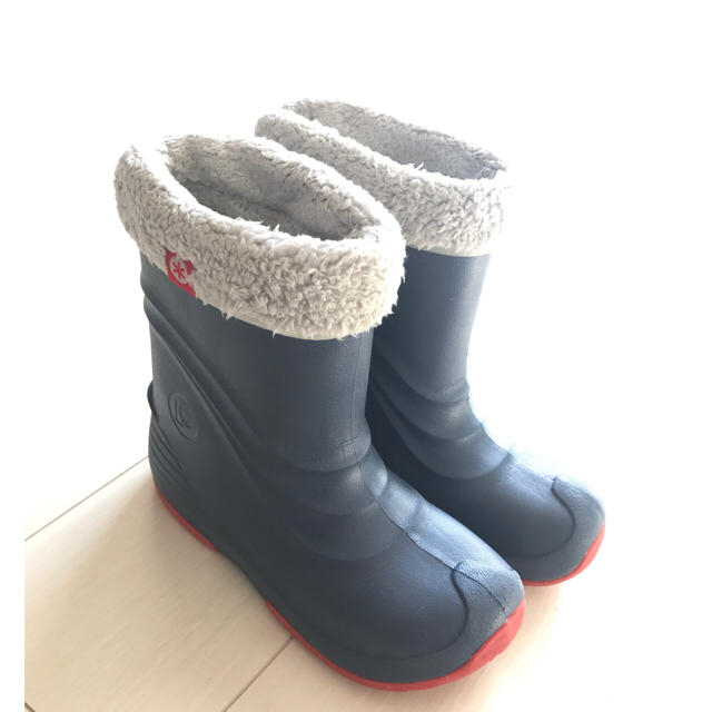 crocs(クロックス)の★プーキーズ★雪用スノーブーツ長靴レインブーツ★21〜22cm★1回使用★ キッズ/ベビー/マタニティのキッズ靴/シューズ(15cm~)(長靴/レインシューズ)の商品写真