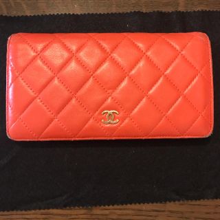 シャネル(CHANEL)のCHANEL キルティング  長財布 オレンジ(財布)