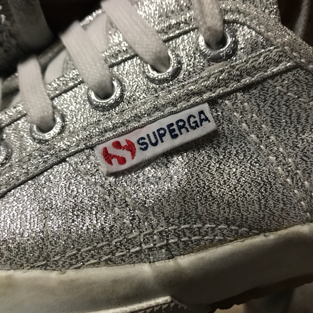 SUPERGA(スペルガ)のSUPERGA シルバースニーカー レディースの靴/シューズ(スニーカー)の商品写真