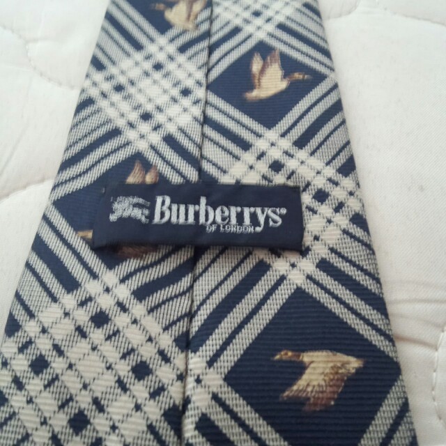 BURBERRY(バーバリー)のバーバリーネクタイ　難あり メンズのファッション小物(ネクタイ)の商品写真