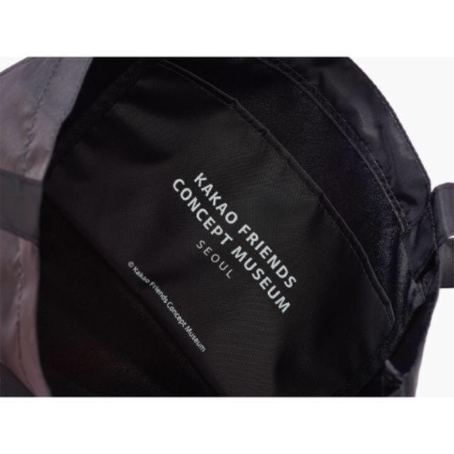 KAKAOFRIENDS  カカオフレンズ CONCEPT MUSEUM限定品 レディースのバッグ(トートバッグ)の商品写真