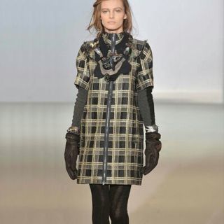 マルニ(Marni)の未使用◇MARNI  半袖ワンピースコート　38サイズ(その他)