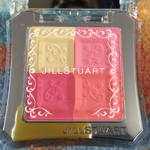 JILLSTUART(ジルスチュアート)の新品☆チーク ブラシなし コスメ/美容のベースメイク/化粧品(チーク)の商品写真