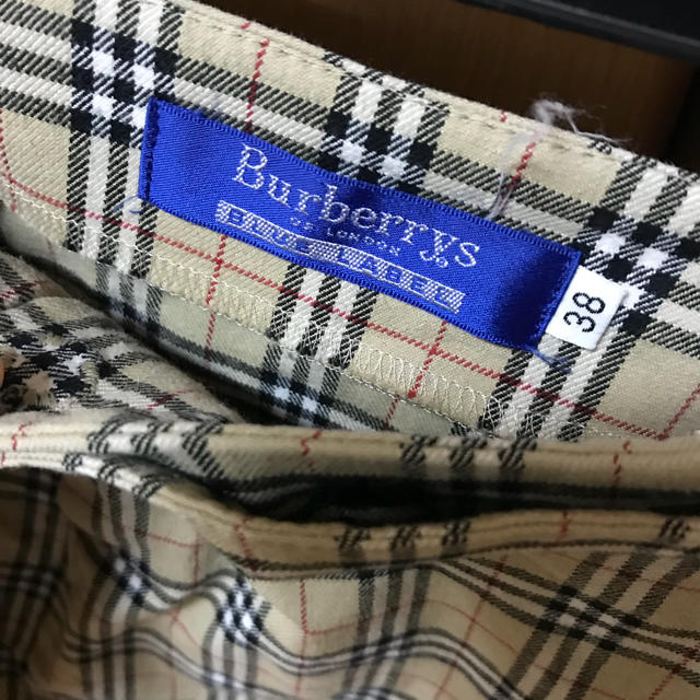 BURBERRY BLUE LABEL(バーバリーブルーレーベル)のBurberry スカート レディースのスカート(ミニスカート)の商品写真