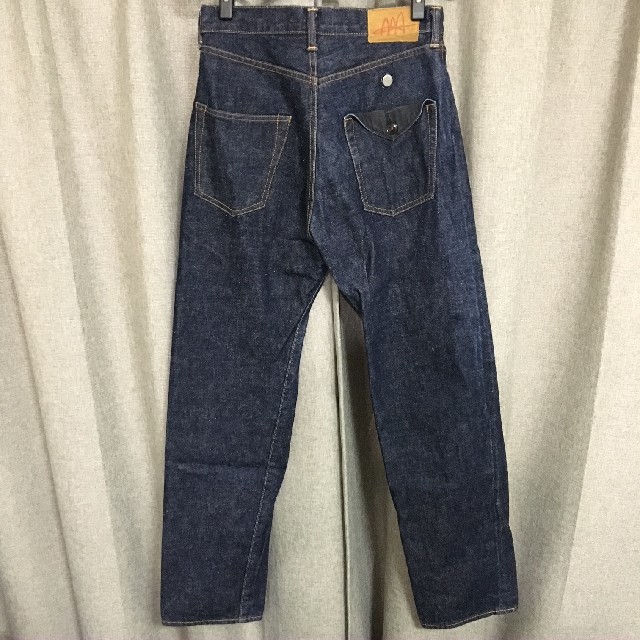 AAA(トリプルエー)の美品 AAA Vintage Straight Fitジーンズ W29
KATO メンズのパンツ(デニム/ジーンズ)の商品写真