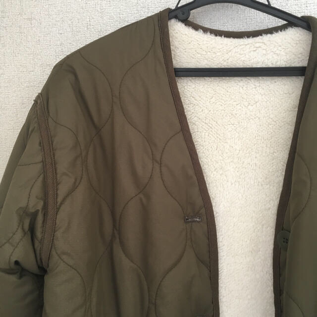 GU(ジーユー)のGU リバーシブル ロングキルトブルゾン キルティングコート レディースのジャケット/アウター(ブルゾン)の商品写真