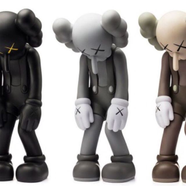 超新作】 緊急値下げ‼︎KAWS - TOY MEDICOM SMALL 3カラーセット LIE