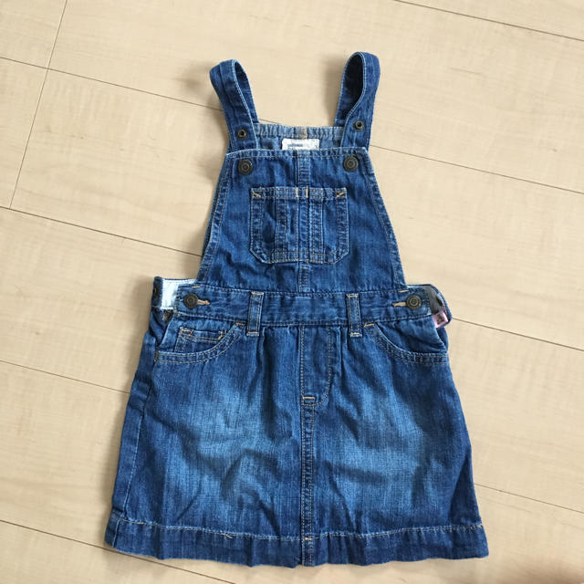 babyGAP(ベビーギャップ)のGAPジャンパースカート キッズ/ベビー/マタニティのキッズ服女の子用(90cm~)(ワンピース)の商品写真