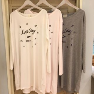 ジェラートピケ(gelato pique)の☆新品未使用☆BEDワンポイントロゴTドレス(Tシャツ(長袖/七分))