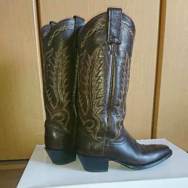 FRYE(フライ)の美品！ FRYE  ウエスタンブーツ  ダークブラウン レディースの靴/シューズ(ブーツ)の商品写真