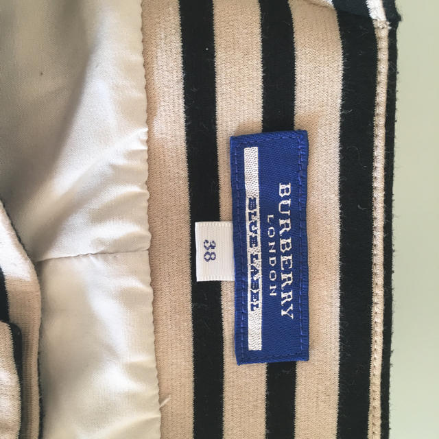 BURBERRY BLUE LABEL(バーバリーブルーレーベル)のブルー様専用 キュロット ベスト レディースのパンツ(キュロット)の商品写真