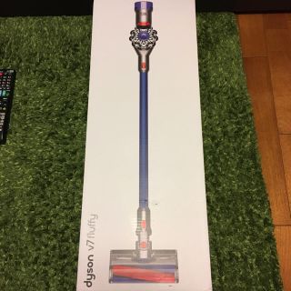 ダイソン(Dyson)の【godiva様専用】dyson v7 fluffy(掃除機)