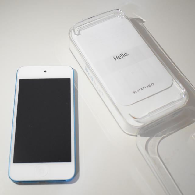 iPod touch(アイポッドタッチ)のiPod touch 5 32GB Blue スマホ/家電/カメラのオーディオ機器(ポータブルプレーヤー)の商品写真