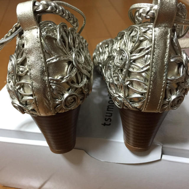 TSUMORI CHISATO(ツモリチサト)の新品 ツモリチサト ゴールド レディースの靴/シューズ(ハイヒール/パンプス)の商品写真