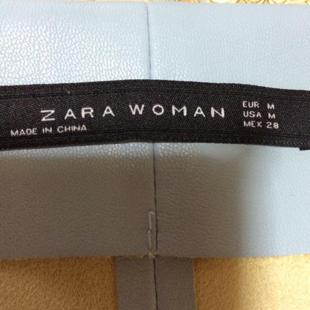 ZARA(ザラ)のZARA☆フェイクレザータイトスカート レディースのスカート(ひざ丈スカート)の商品写真