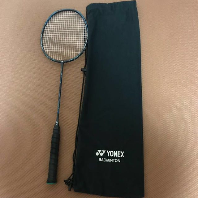 YONEX(ヨネックス)の【極美品・送料込】ボルトリックzフォース2☆ スポーツ/アウトドアのスポーツ/アウトドア その他(その他)の商品写真