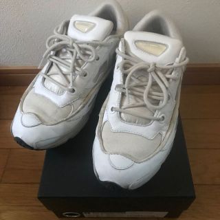 アディダス(adidas)のadidas rafsimons ozweegoⅢ(スニーカー)