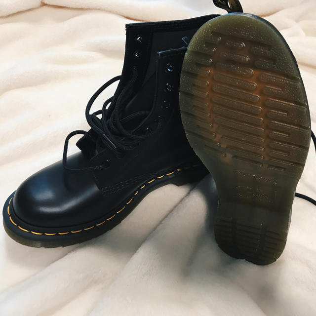 Dr.Martens(ドクターマーチン)の試着のみ ドクターマーチン 8ホール 値下げ！ レディースの靴/シューズ(ブーツ)の商品写真