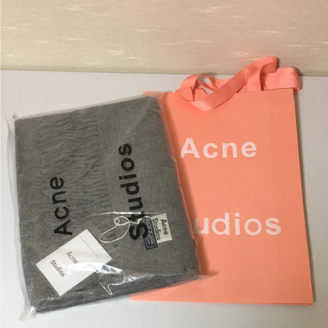 新品本物Acne大判ストール  グレーメランジ マフラーAcne Studiosレディース