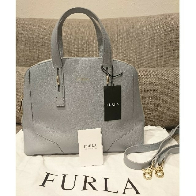 Furla(フルラ)の【保護シール付】フルラ♥️ レディースのバッグ(ショルダーバッグ)の商品写真