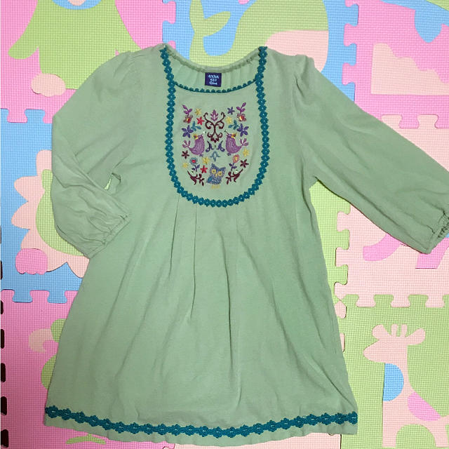 ANNA SUI mini(アナスイミニ)のアナスイミニ 刺繍ワンピース長袖 130cm 緑 ANNA SUI mini キッズ/ベビー/マタニティのキッズ服女の子用(90cm~)(ワンピース)の商品写真