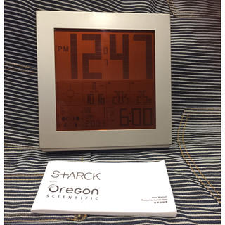 フィリップスタルク(PHILIPPE STARCK)のスタルク デジタル置き時計 Lサイズ オレンジ(置時計)