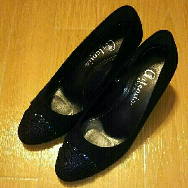 DIANA(ダイアナ)の【引越しｾｰﾙ】artemis DIANA ｸﾞﾘｯﾀｰｽｴｰﾄﾞﾊﾟﾝﾌﾟｽ レディースの靴/シューズ(ハイヒール/パンプス)の商品写真