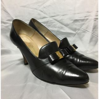 サルヴァトーレフェラガモ(Salvatore Ferragamo)のちょんちょん様専用(ハイヒール/パンプス)