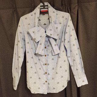 Vivienne Westwood(シャツ/ブラウス(長袖/七分))のフリマ Vivienne Westwood(シャツ/ブラウス(長袖/七分))のフリマ
