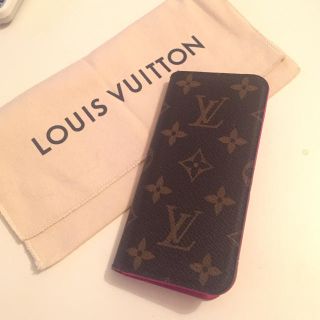 ルイヴィトン(LOUIS VUITTON)のLOUISVUITTON携帯ケース(iPhoneケース)