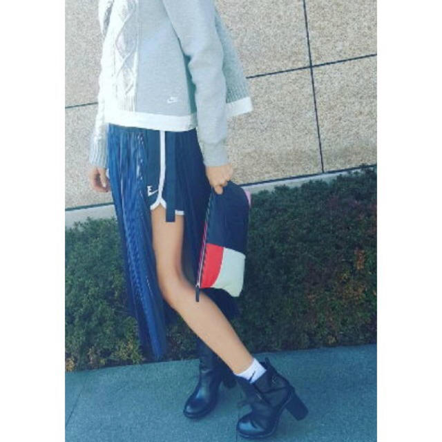 未使用!!サカイ sacai×NIKE ナイキ プリーツ スカート | www
