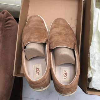 アグ(UGG)のuggサイズ8(スリッポン/モカシン)