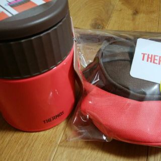 サーモス(THERMOS)の新品未使用！THERMOSスープジャー(400ml)＆専用ポーチ★(弁当用品)