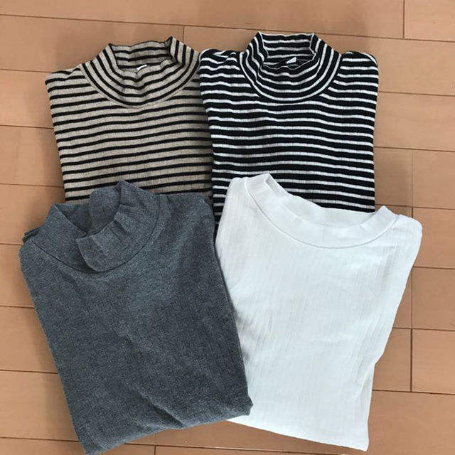 UNIQLO(ユニクロ)の4枚で800円！UNIQLOトップス150センチ キッズ/ベビー/マタニティのキッズ服女の子用(90cm~)(その他)の商品写真