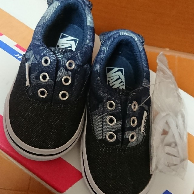 VANS(ヴァンズ)のVANS☆キッズ キッズ/ベビー/マタニティのキッズ靴/シューズ(15cm~)(スリッポン)の商品写真