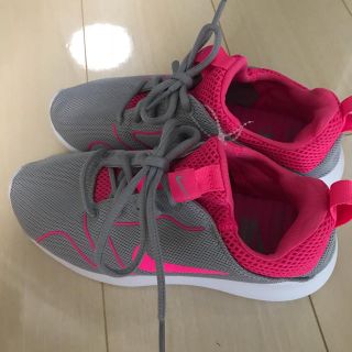 ナイキ(NIKE)の新品♡ナイキ♡スニーカー(スニーカー)