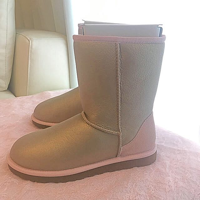 世界に１足だけ♡UGG 完全オーダーメイドムートンブーツ♡