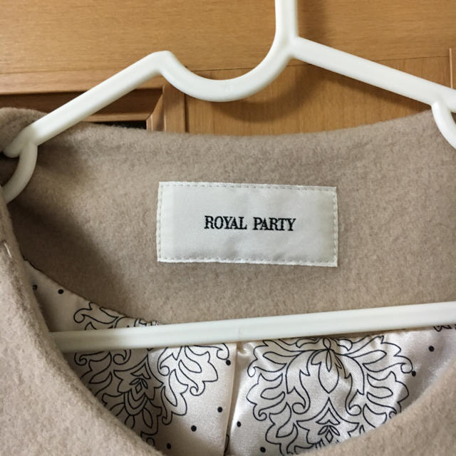 ROYAL PARTY(ロイヤルパーティー)のフリル最安値！お買い得！！！ロイヤルパーティーコート！ レディースのジャケット/アウター(ロングコート)の商品写真